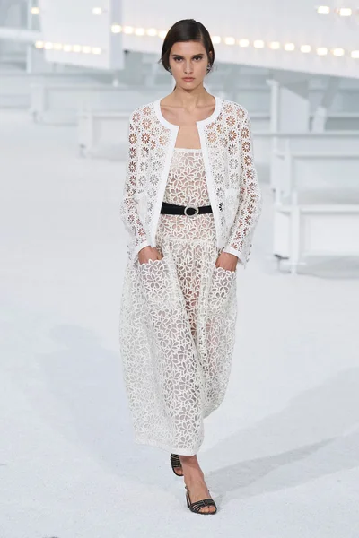 Look 59